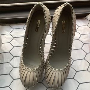 Sexy Day/Night Report 4in stilettos Beige/Sand